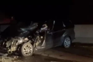 Jalan Tol Bawen – Salatiga Kembali Memakan Korban, Kecelakaan Lalu Lintas Libatkan Mobil dengan Bus