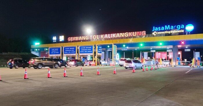 One Way Nasional Malam Ini, Polda Jateng Sterilisasi Tol Kalikangkung Pejagan