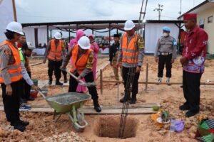 Pembangunan Asrama Polsek Sematu Jaya Lamandau Dimulai