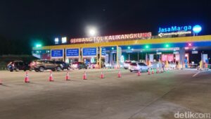 Pemberlakuan One Way Nasional Malam Ini, Polda Jawa Tengah Sterilisasi Tol Kalikangkung-Pejagan