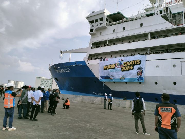 Pemudik Motor Bisa Ikut Arus Balik Semarang Jakarta Gratis Naik Kapal