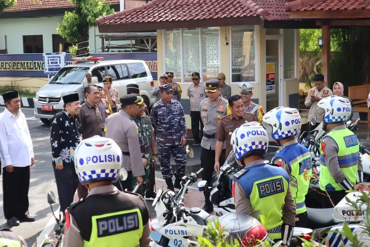 Pengamanan Lebaran Di Pemalang, Brimob Polda Dan Pasukan Kodam Siaga