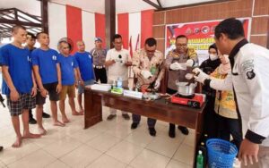 Polres Lamandau Gagalkan Pengiriman 2 Ons Sabu Pesanan Napi Lapas Kasongan