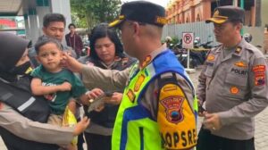 Polres Batang Identifikasi Korban Laka Bus Rosalia Indah dan Berikan Trauma Healing