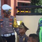 Polres Humbahas Edukasi Pentingnya Tertib Berlalu Lintas Pada Anak Anak