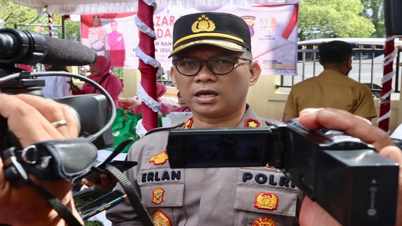 Polres Seruyan & PT HMBP Hormati Keputusan Bayar Denda di Sidang Adat Basara Hai