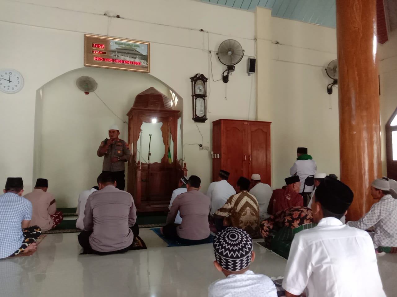 Polsek Sukolilo Polresta Pati Gelar Safari Jumat Curhat Di Masjid