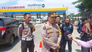 Puncak Arus Mudik Terlewati, Arus Lalin di Tol Kalikangkung Ramai Lancar