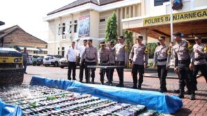 Polres Banjarnegara Musnahkan Ratusan Miras Hasil Operasi Pekat