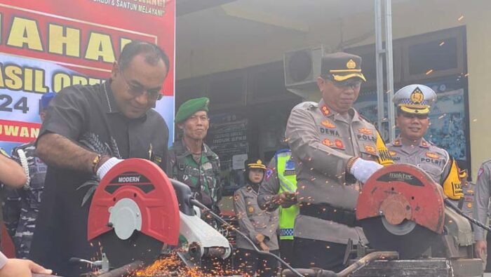 Ribuan Miras Dan Knalpot Brong Dimusnahkan Polresta Banyuwangi