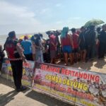 Terjunkan Personil, Polres Rembang Amankan Tradisi Lebaran Lomba Dayung Perahu