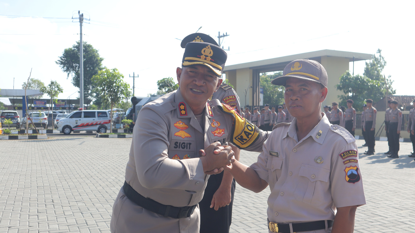 Tiga Anggota Polres Sukoharjo Dapat Kenaikan Pangkat Pengabdian