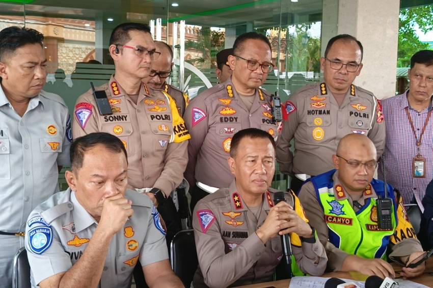 Update korban meninggal kecelakaan tol km 370 kendal: 4 perempuan