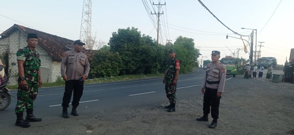 Acara Pengajian Umum Haul Sunan Bonang Di Kawal Polsek Lasem