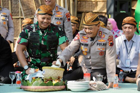 Acara Wiwit Tembakau & Festival Kesenian Di Temanggung Dihadiri Kapolda