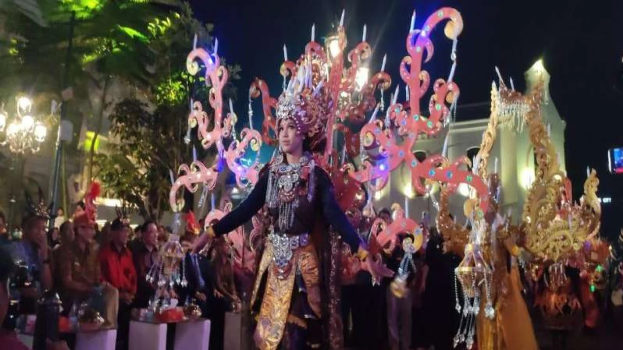 Arus Lalin Dialihkan Ada Semarang Night Carnival