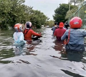 BMKG Prediksi Rob Pesisir Semarang Tidak Naik