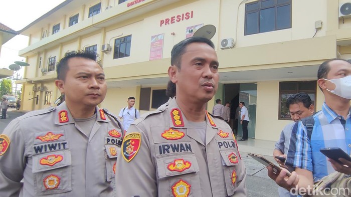 Beredar Video Polisi Pukul Demonstran May Day Di Semarang, Ini