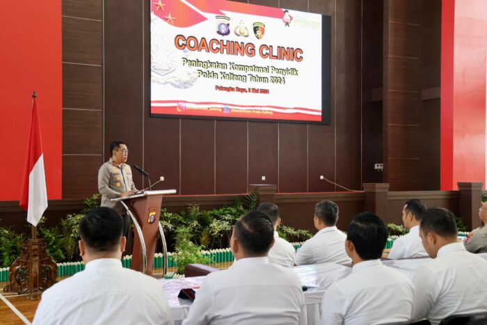 Buka coaching clinic bagi penyidik, kapolda kalteng tekankan nilai integritas,