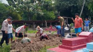 Dua Pengamen Korban Pertikaian Maut di Klaten Dikubur Berdekatan