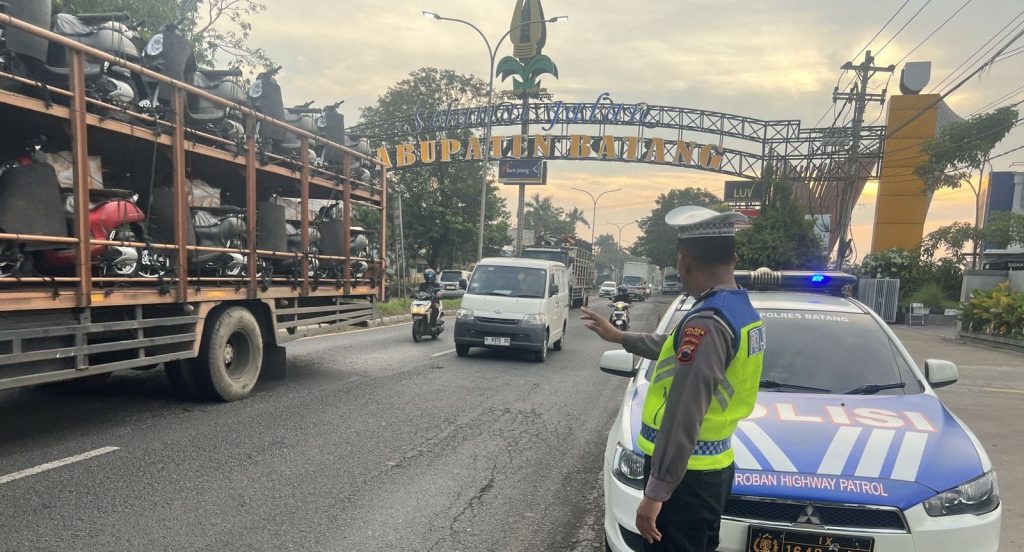 Gelar Blue Light Patrol, Satlantas Polres Batang Jaga Keamanan