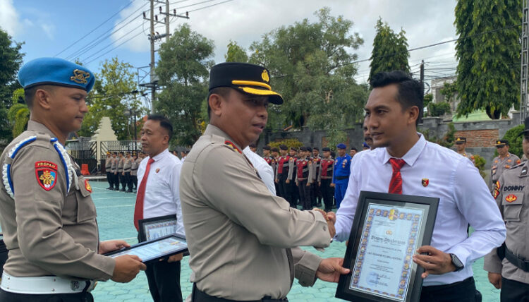 Ini Alasan Di Balik Reward Untuk 9 Anggota Berprestasi Polresta