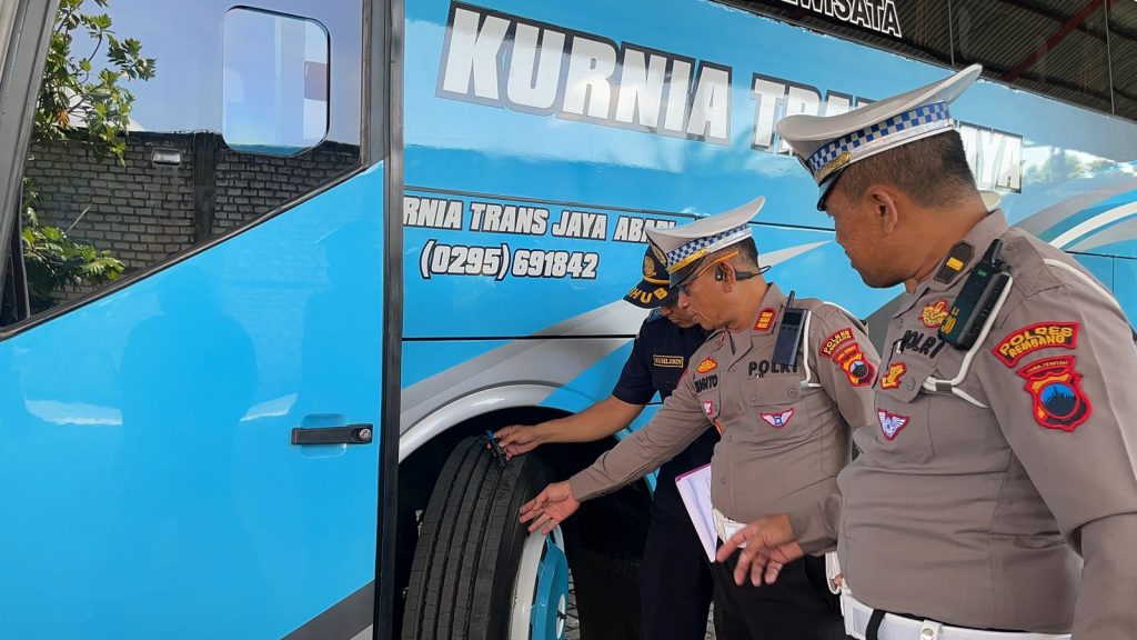 Jaga Keselamatan Berlalu Lintas, Satlantas Polres Rembang Gelar Ramp Check