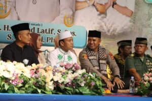 “Jembrana Bersholawat” bersama Ustadz Das’ad Latif Dihadiri Kapolres Jembrana