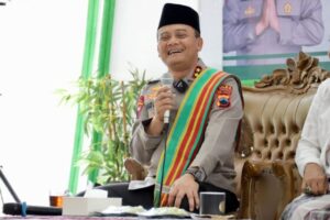 Kapolda Jateng Ajak Santri Ponpes di Purworejo Ikut Besarkan Kepolisian