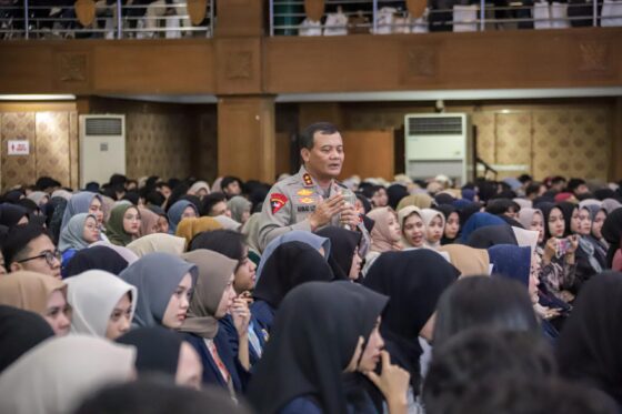 Kapolda Jateng Beri Kuliah Umum Wawasan Kebangsaan Di Upgris