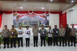 Kapolda Kalteng Resmikan Gedung Kantor Polsek Menthobi Raya