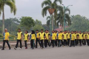 Olahraga Bersama Anggota, Kapolres Lamandau Jaga Stamina