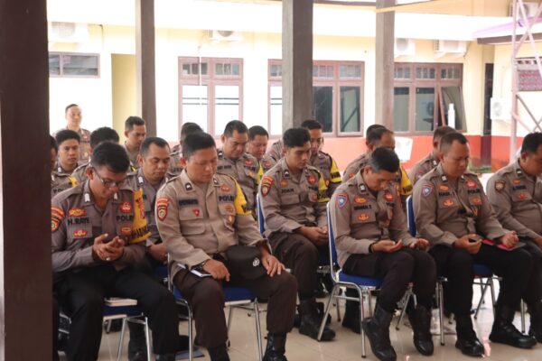 Laksanakan Anev Bhabinkamtimas, Kapolres Lamandau Berikan Pengarahan Khusus