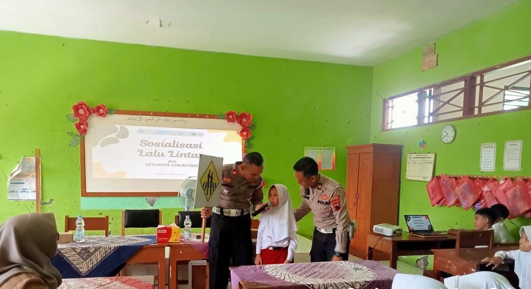 Larangan Mengendarai Sepeda Motor Bagi Anak Anak: Langkah Meningkatkan Keselamatan