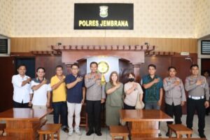 Panitia Peringatan Tri Suci Waisak Audiensi dengan Kapolres Jembrana