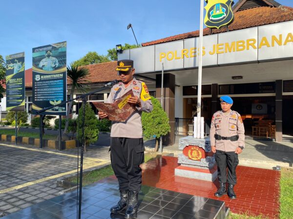 Peringati Hari Buruh, Polres Jembrana Melaksanakan Apel Siaga