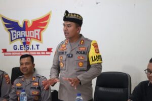 Polres Jembrana Jum’at Curhat di PT. Indah Permai Depo Aqua Dangintukadaya