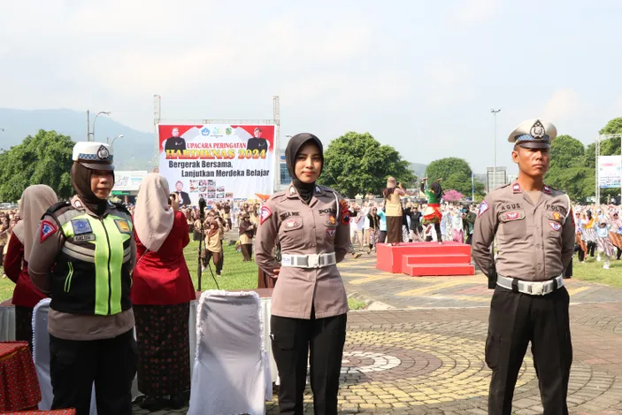 Sat Lantas Polres Banjarnegara Gelar Dikmas Lantas Di Peringati Hardiknas