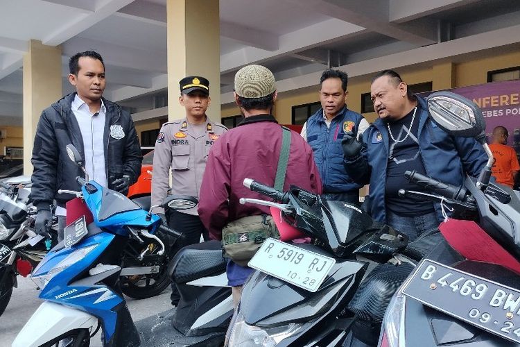 Sindikat Curanmor Di Brebes Dibongkar, Dua Tersangka Ditangkap, 12 Motor