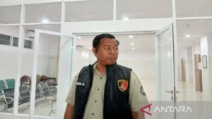 Brutal! Duel Maut Gara-gara Tersinggung, Pria Tewas Ditikam di Depan Istri