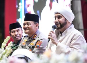 Polda Jateng gelar Doa Lintas Agama, Kapolda Jateng dan Habib Syech Doa untuk Keamanan dan Kedamaian Negeri