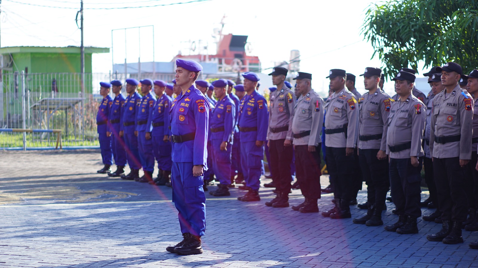 Upacara Pembukaan Pembinaan Tradisi Personil Ditpolairud Polda Jateng