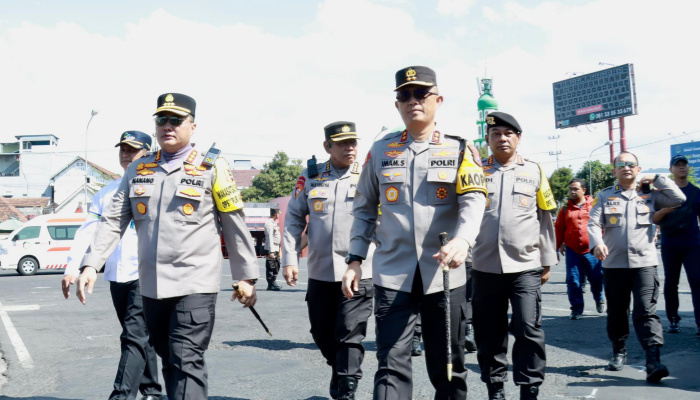 Video: Irjen Pol Imam Sugianto Cek Pengamanan Wwf Di Pelabuhan