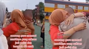 Momen Haru Guru Kejutkan Muridnya yang Yatim Piatu Dilantik Jadi Anggota Polisi, Nangis hingga Sujud