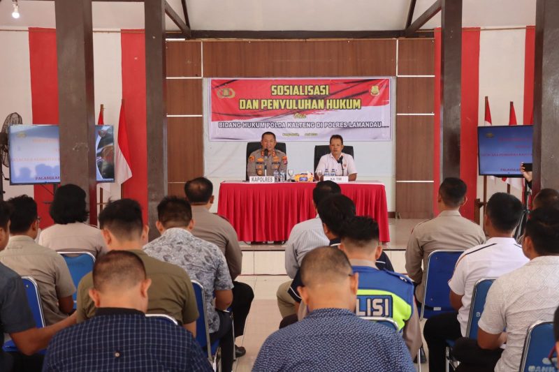 Anggota Polres Lamandau Mengikuti Penyuluhan Hukum