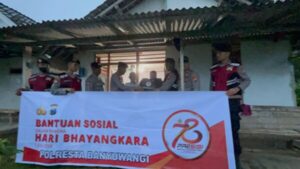 Bantuan Sosial Meriahkan Perayaan Hari Bhayangkara ke-78 di Polresta Banyuwangi