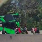 Bus Pariwisata Bawa Siswa Smk Dari Purworejo Kecelakaan Di Tol