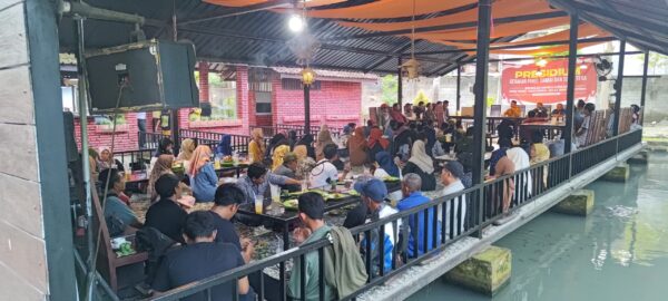 Deklarasi damai oleh warga pakel banyuwangi menuju masyarakat damai dan