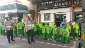 Sasar Anak TK, Satlantas Polres Sukoharjo Edukasi Tertib Lalu Lintas Sejak Dini