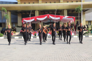 Hari Bhayangkara ke 78, Polres Sukoharjo Gelar Lomba Nari Kaka Main Salah